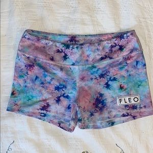 FLEO SHORTS